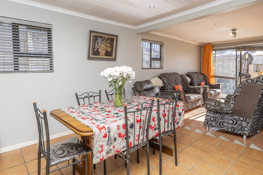 3 Bedroom Property for Sale in Scottsdene Western Cape